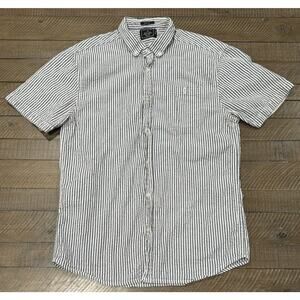 Artistry in Motion - Slim Fit Striped Button Down Short Sleeve Shirt - Men’s M